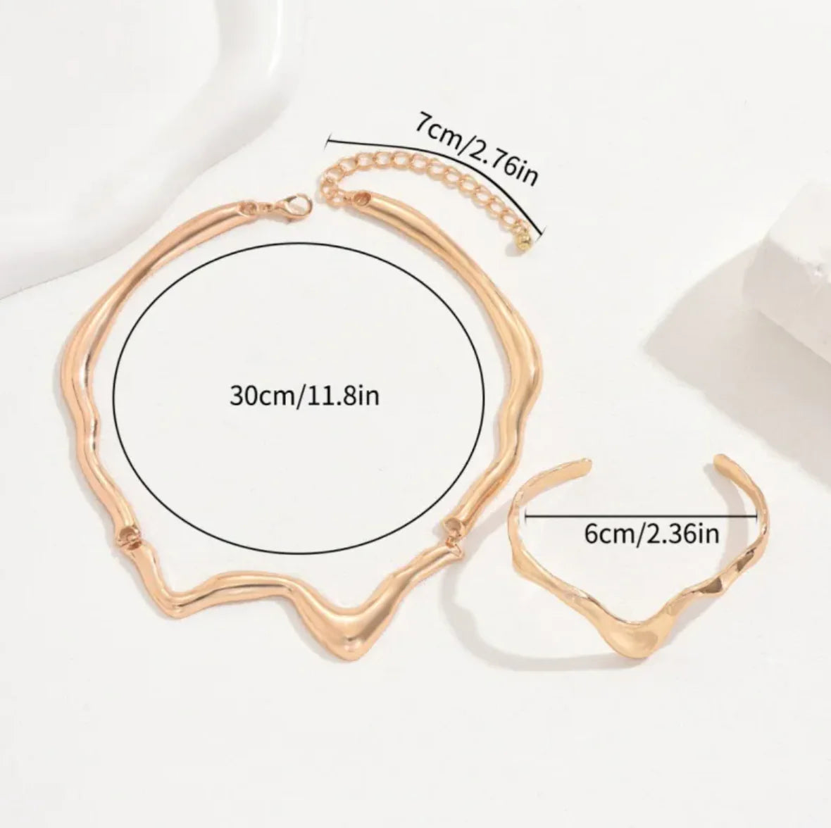 Twisted Metal Necklace & Bracelet Set